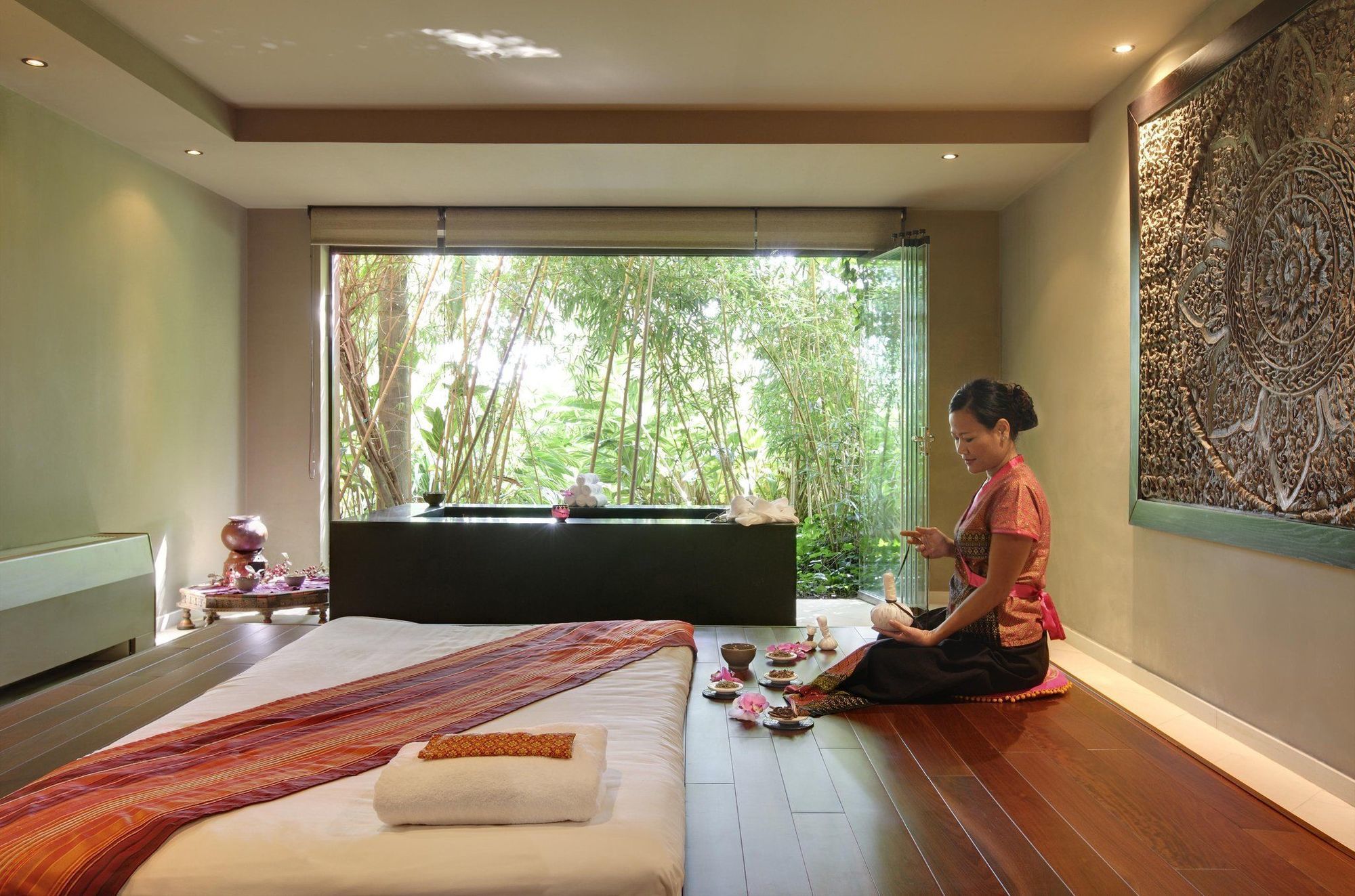 Asia Gardens Hotel & Thai Spa, A Royal Hideaway Hotel Финестрат Стая снимка A spa in Thailand