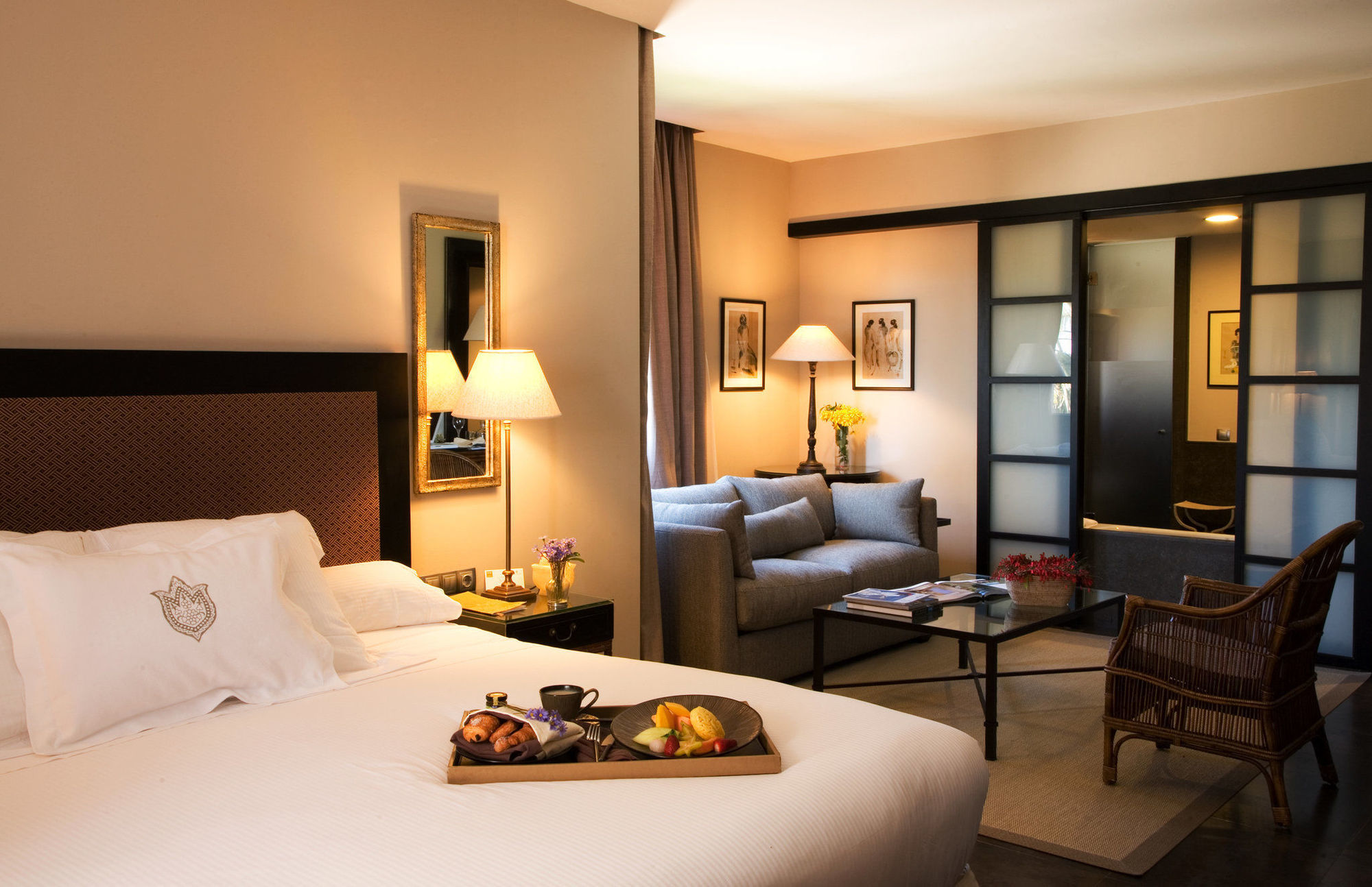 Asia Gardens Hotel & Thai Spa, A Royal Hideaway Hotel Финестрат Стая снимка A room at the hotel