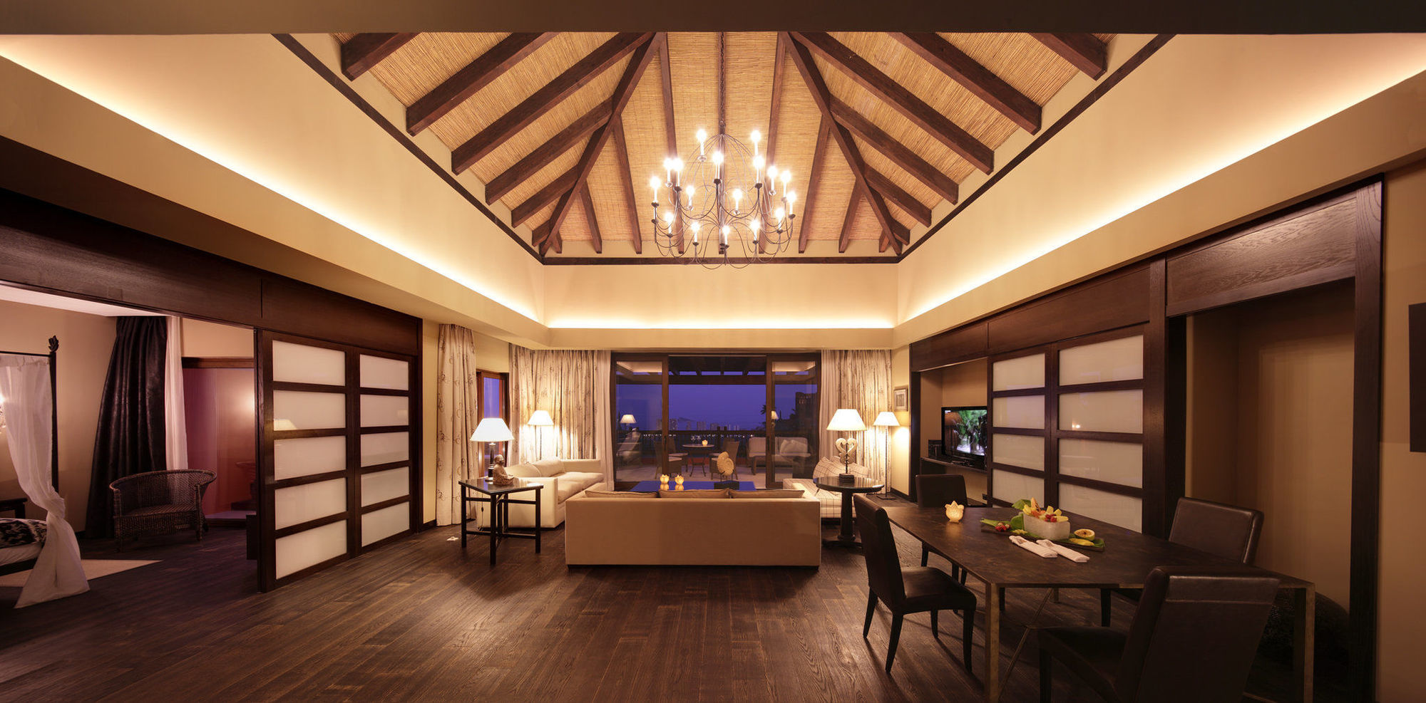 Asia Gardens Hotel & Thai Spa, A Royal Hideaway Hotel Финестрат Екстериор снимка A suite at the resort