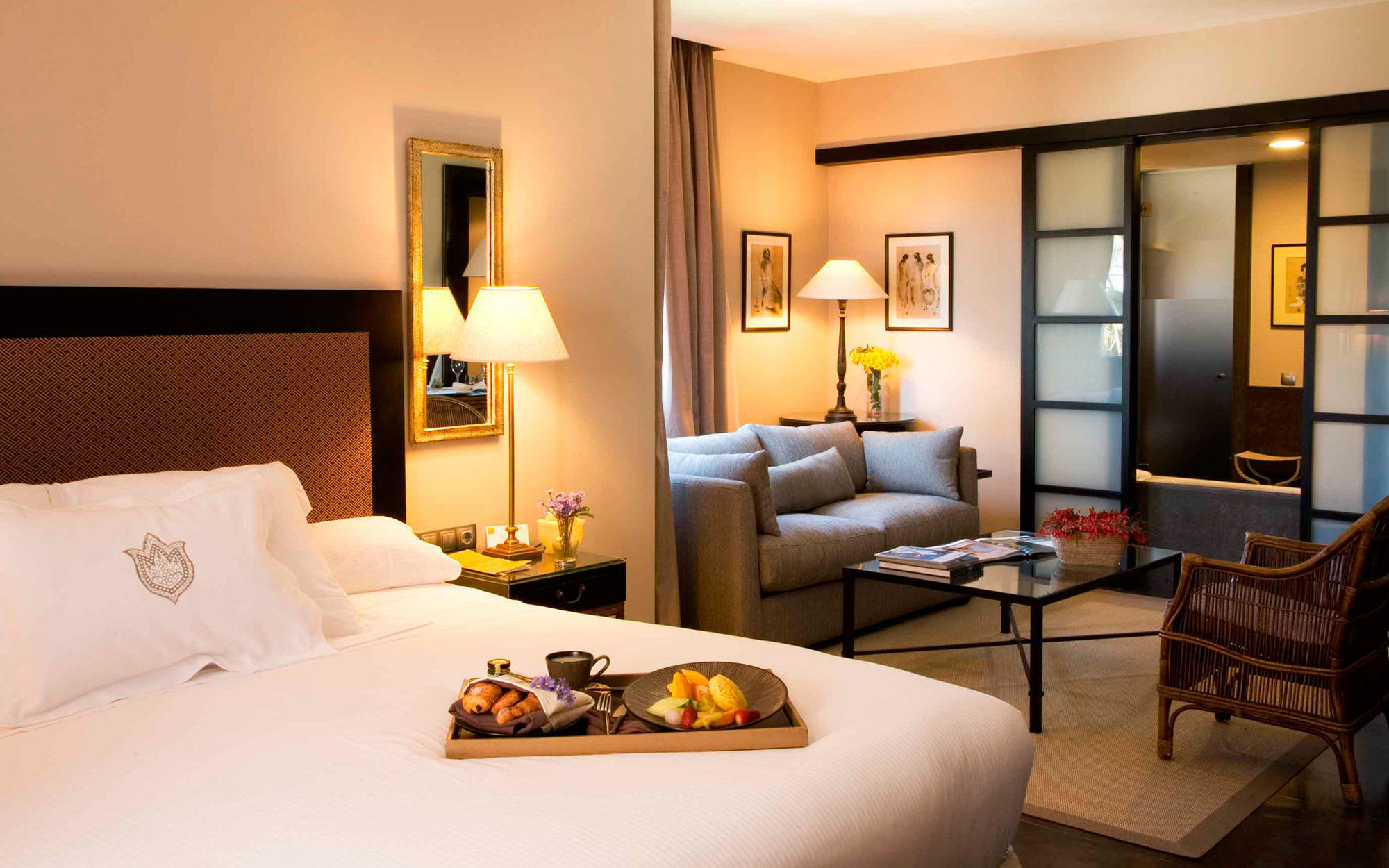 Asia Gardens Hotel & Thai Spa, A Royal Hideaway Hotel Финестрат Екстериор снимка A room at the Mandarin Oriental, Madrid