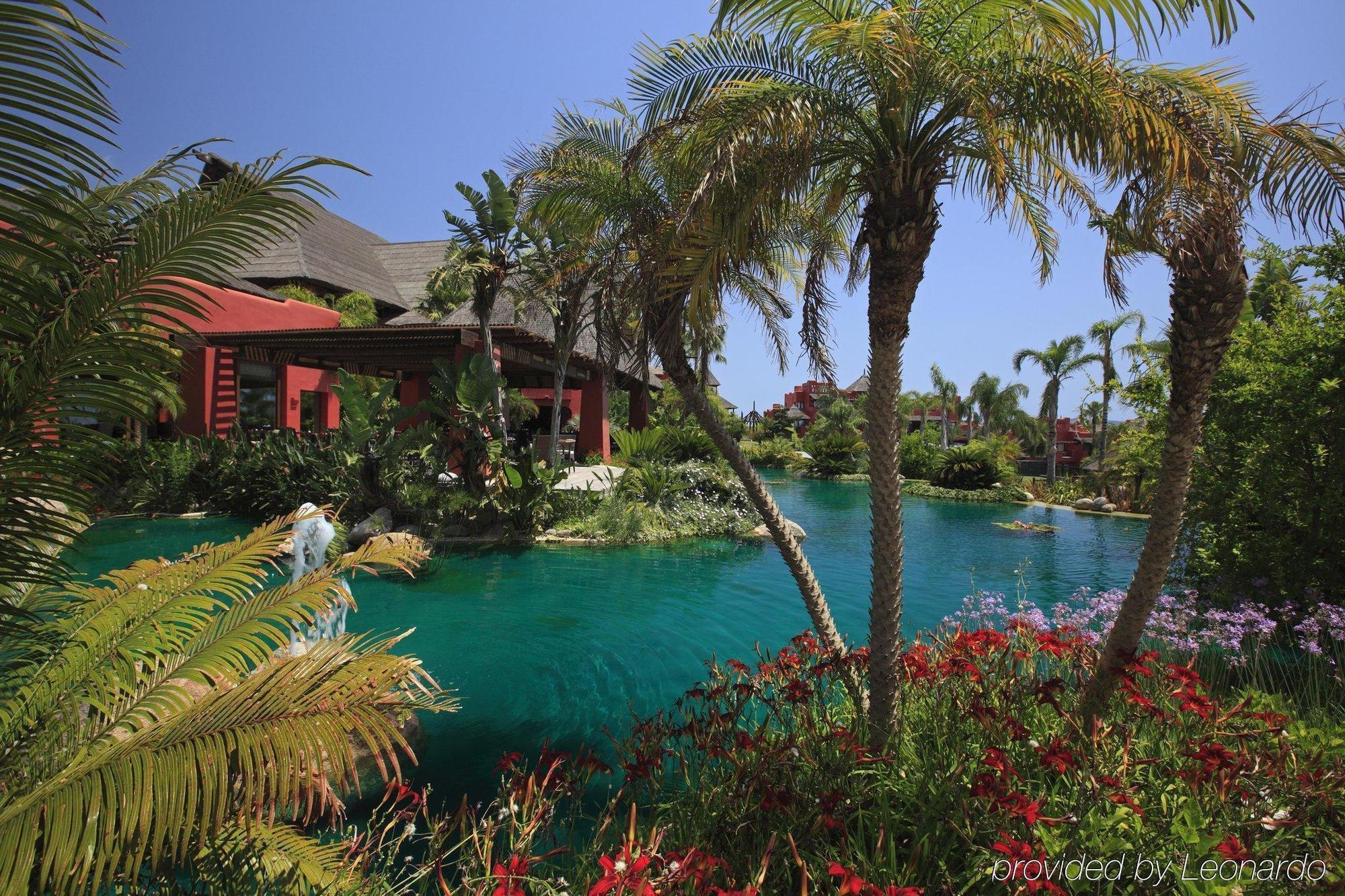 Asia Gardens Hotel & Thai Spa, A Royal Hideaway Hotel Финестрат Екстериор снимка Hard Rock Hotel